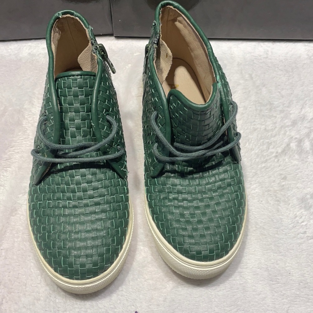 Akid sneaker ( Bally’s style)